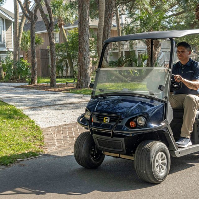 Cushman Shuttle 2 golf cart