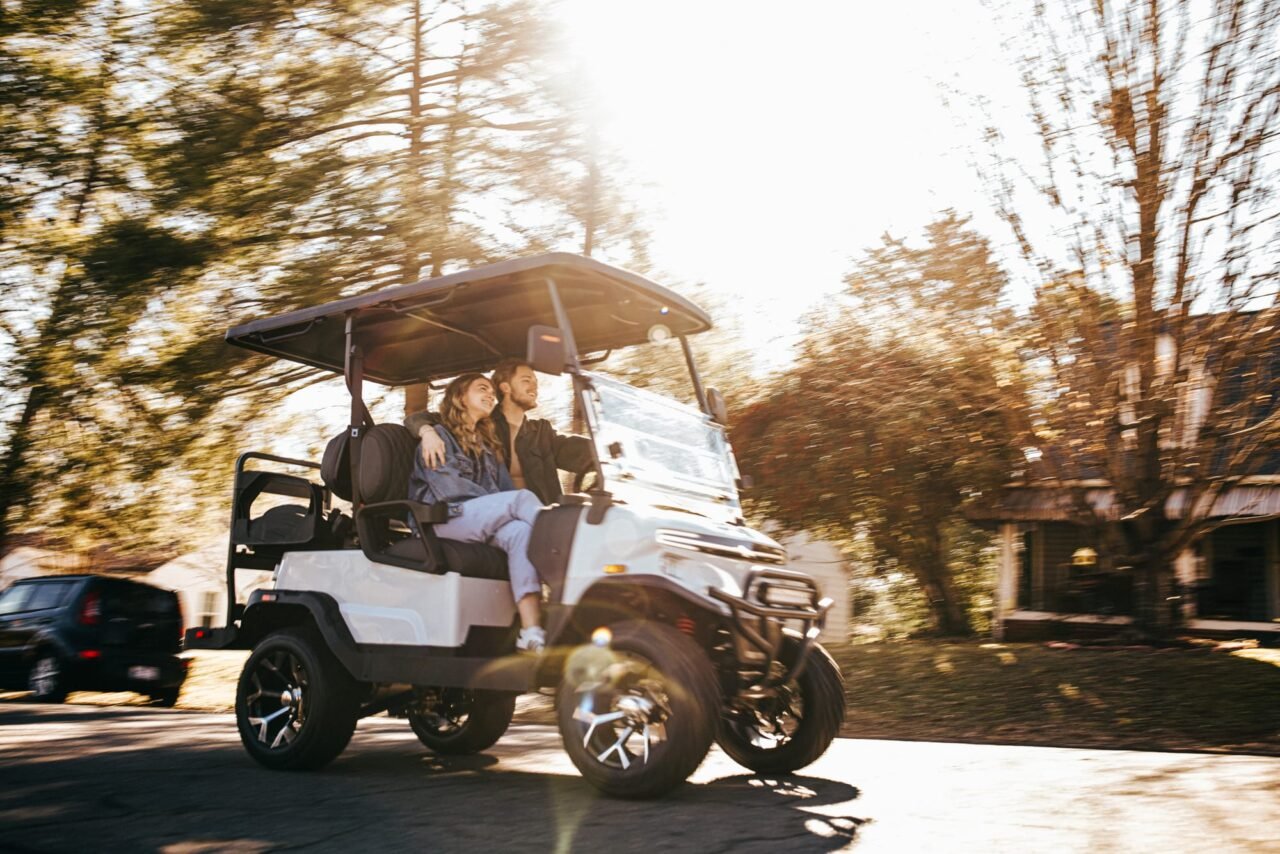 Denago Nomad XL golf cart