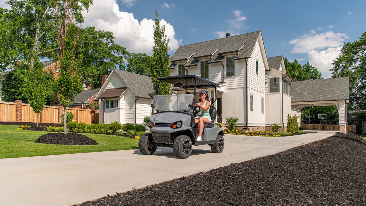 E-Z-GO Express S2 golf cart