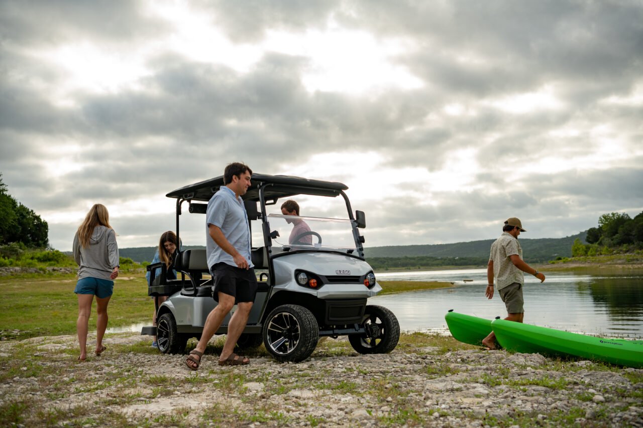 E-Z-GO Express S6 golf cart